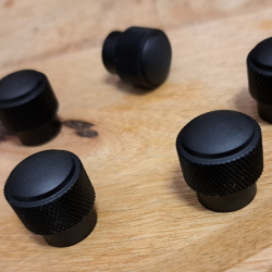 Gałka do mebli INDU czarny, Złoto