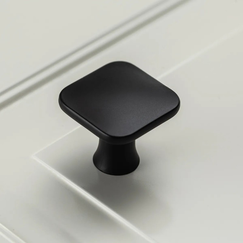 Gałka do mebli PIAZZA złoto szczotkowane, inox, mosiądz i czarna